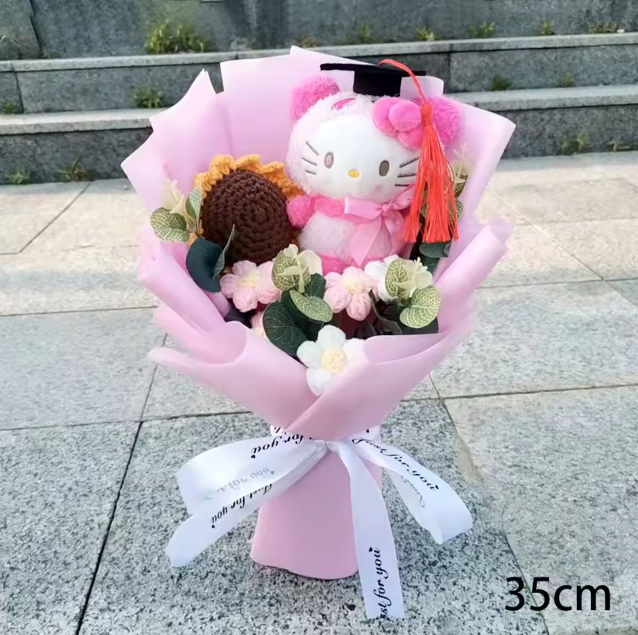 Hello Kitty Graduation Bouquet