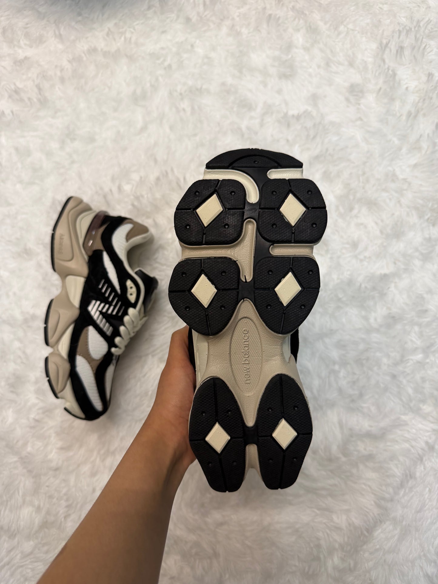 9060 Sea Salt Bone Shoes