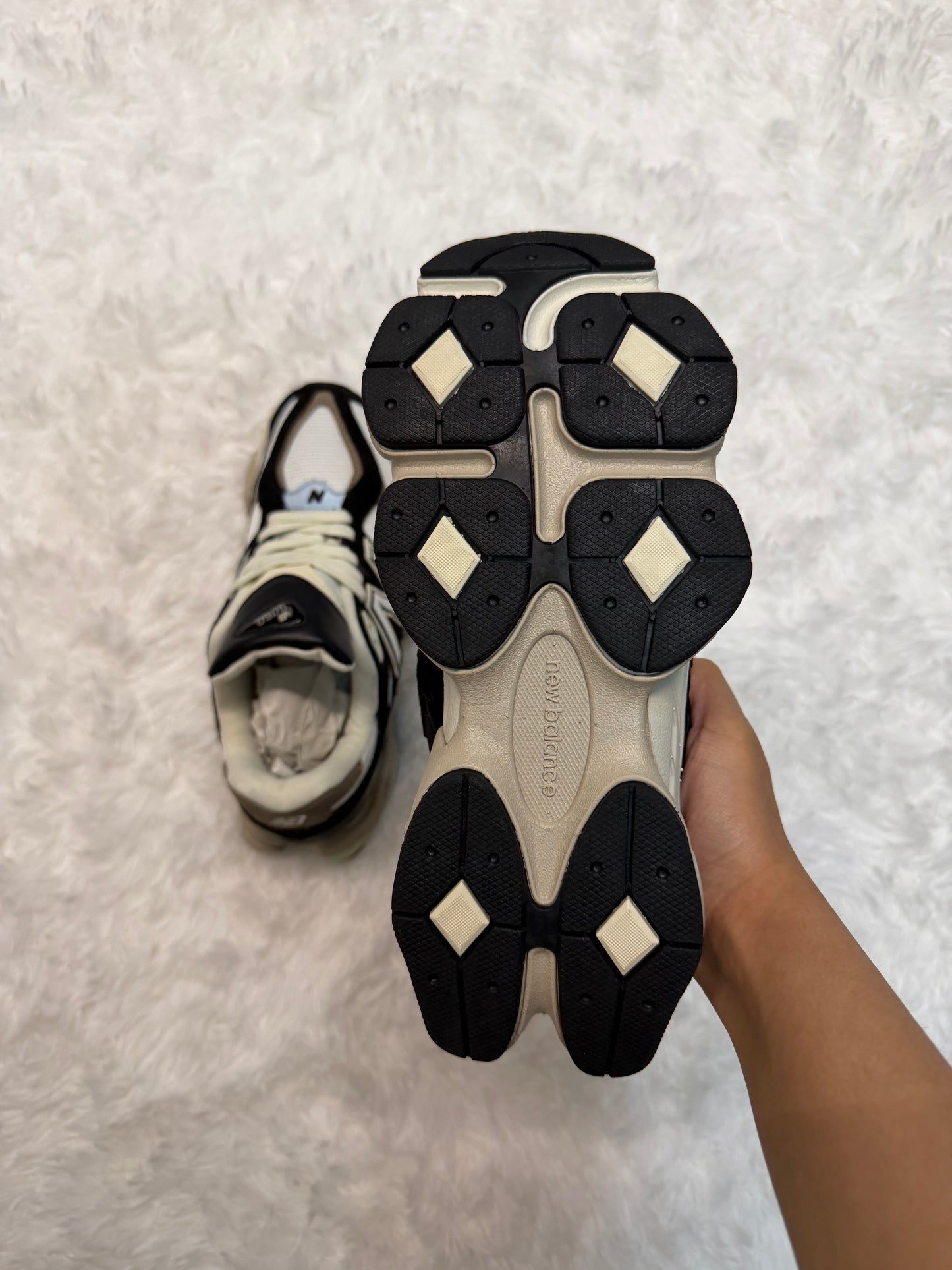 9060 Sea Salt Bone Shoes