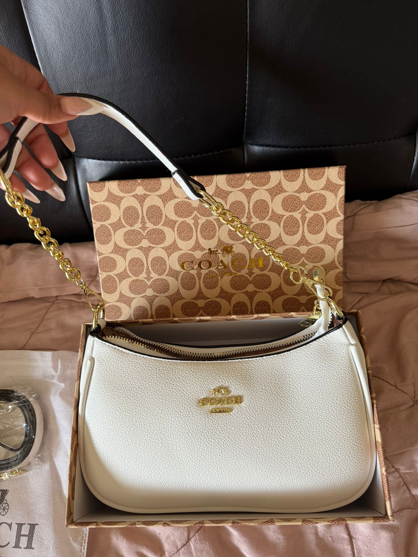 White Shoulder Bag V2